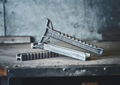 Ductile iron casting jack stand